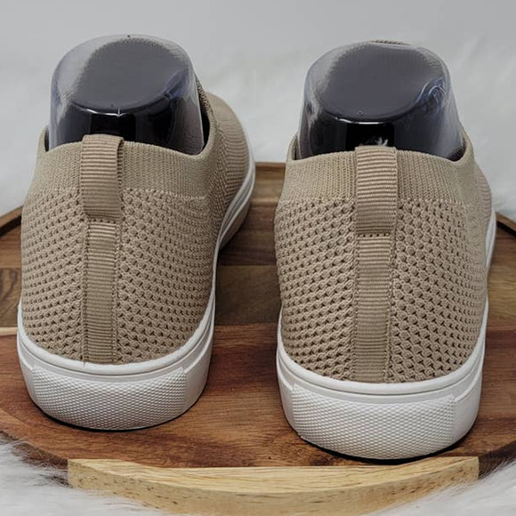 CatherinE Malandrino Tan Reanie Comfort Shoes 9 - Picture 3 of 6